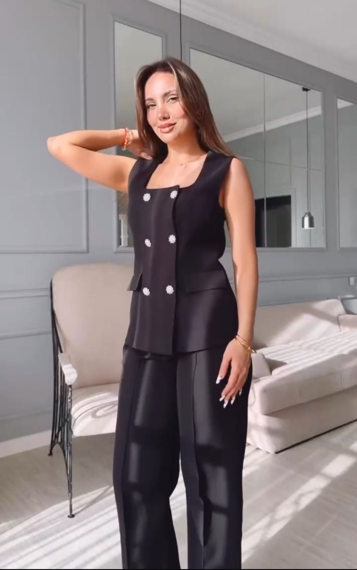 Kiona | Elegant Blazer & Pants Set – Power & Style Combined