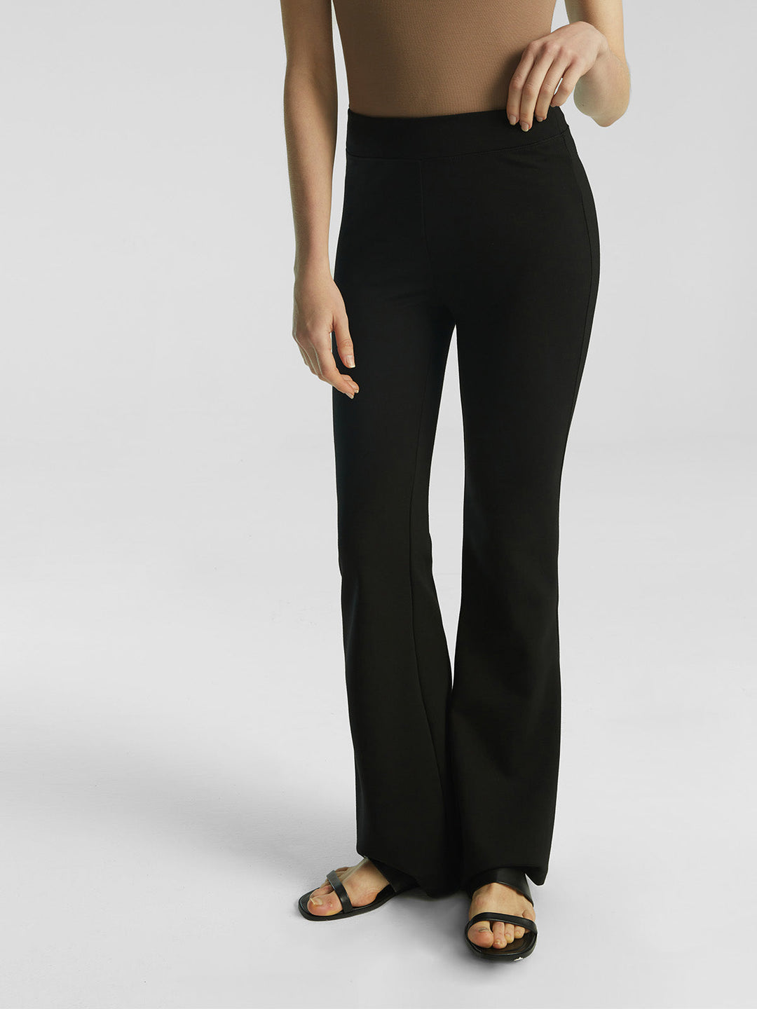 Classic Slim Bell Pants