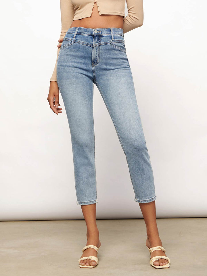 Mid-rise Taper Jeans