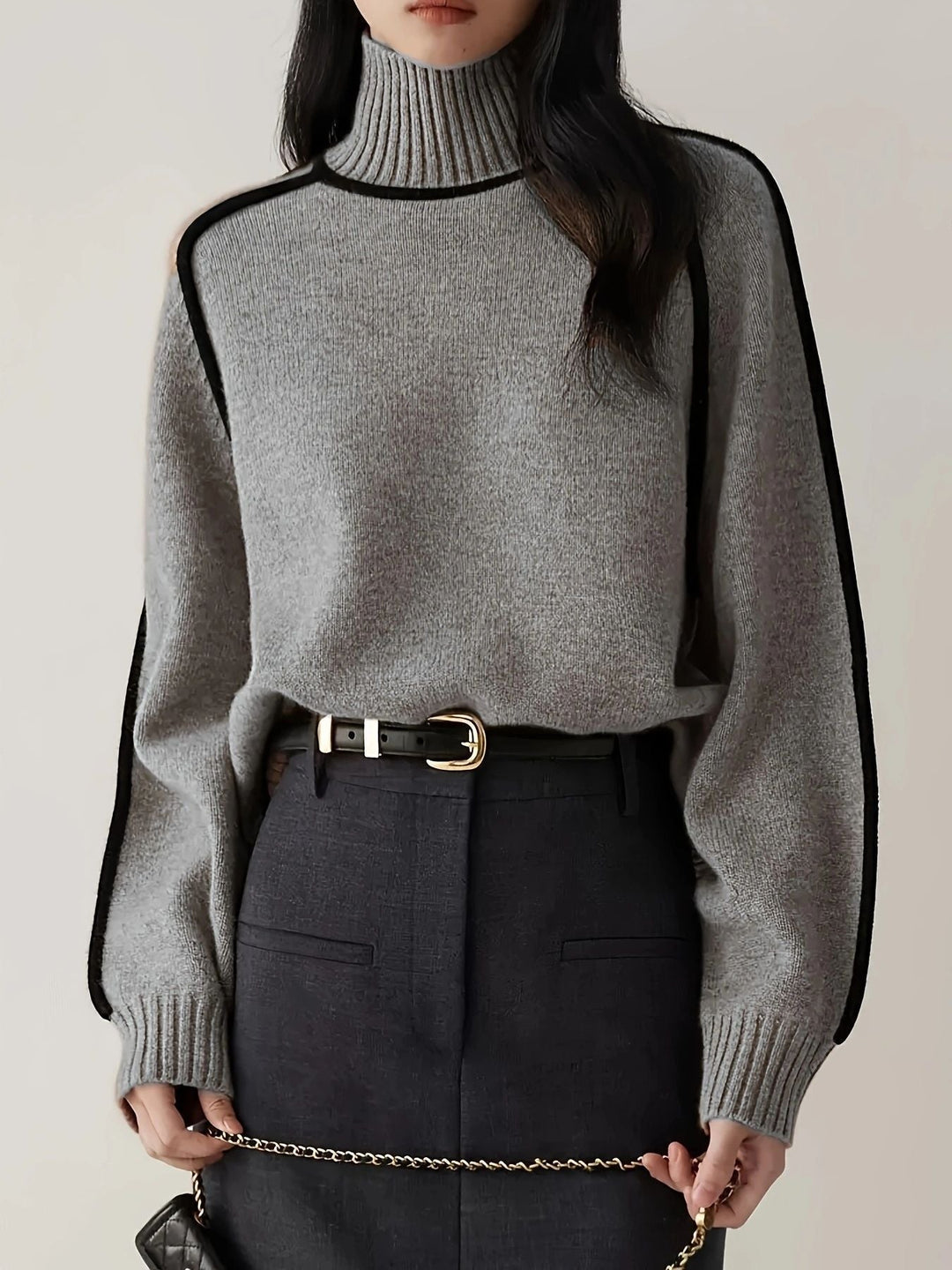 Cloe | Soft Cashmere Turtleneck Sweater