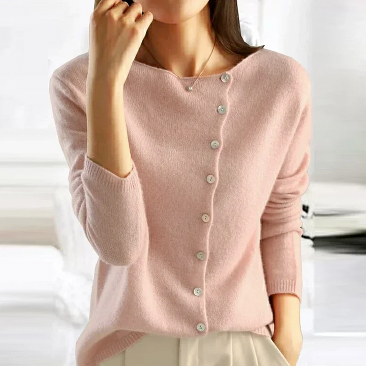 Cloe | Classic buttoned-knit cardigan